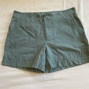 Mountain Hardwear Grey Outdoor Shorts Women's 10